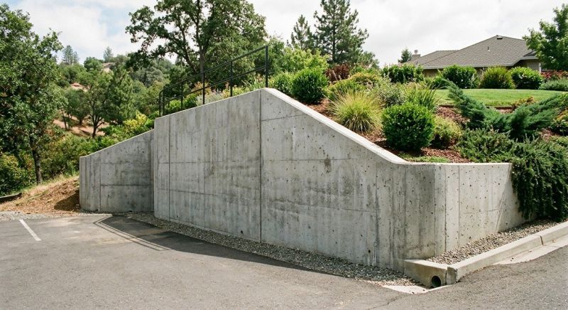 Retention Wall Construction in Vero Beach, FL