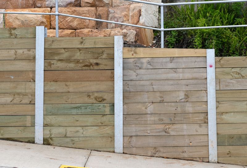 Retention Wall Installation in Tampa, FL